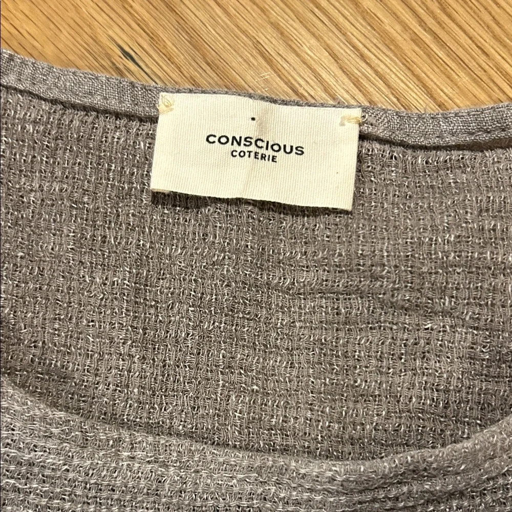 Linen Poncho - Picture 1 of 3